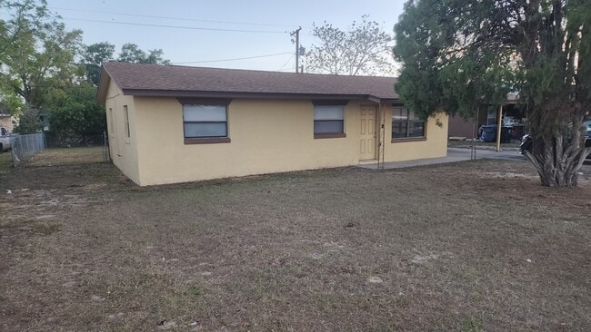 Building Photo - 3379 North Ave