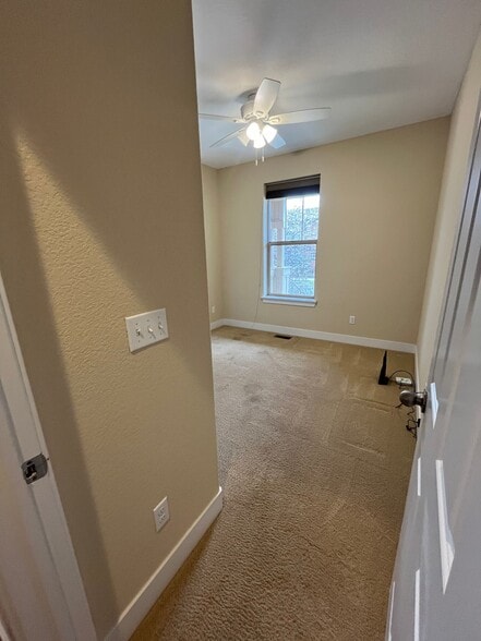 Building Photo - 7828 E 21st Ave