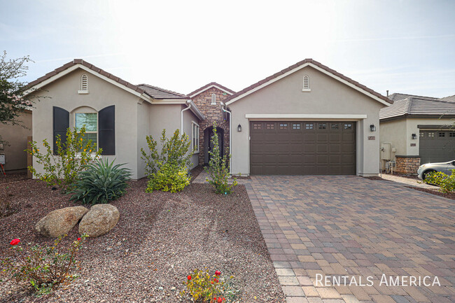 Building Photo - Popular Meadows neighborhood!