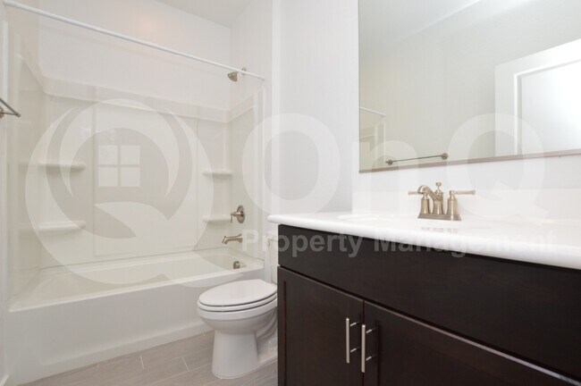 Building Photo - 2679 E Tolosa Dr