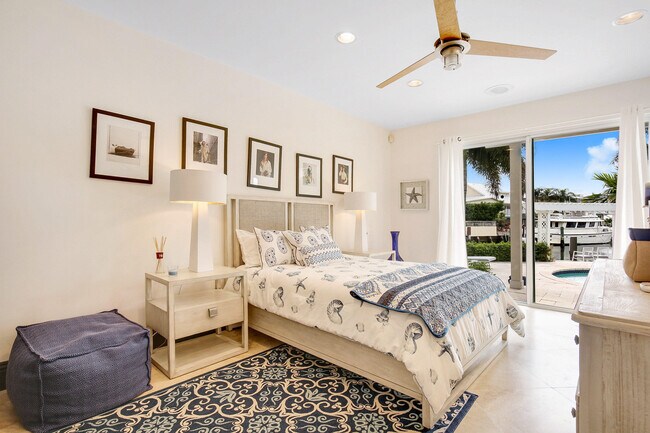 Building Photo - 3001 Jasmine Ct