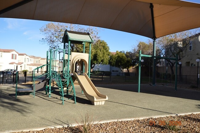 Building Photo - 7737 W Trails Village Pl