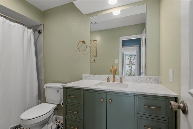 Building Photo - 13022 Hollow Brook Dr