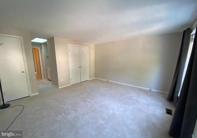 Building Photo - 11198 Silentwood Ln