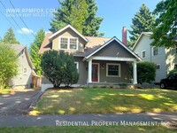 Building Photo - 3714 NE 20th Ave