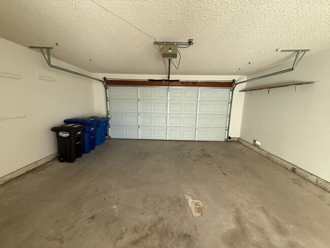 Building Photo - The Popular Freestanding El Dorado in Leisure Village