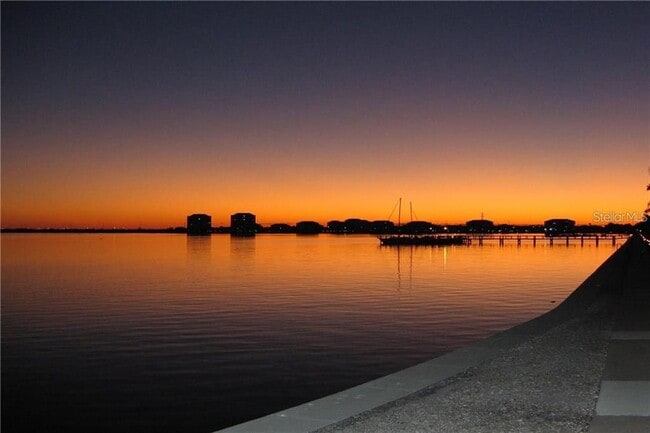 Building Photo - 5220 Brittany Dr S