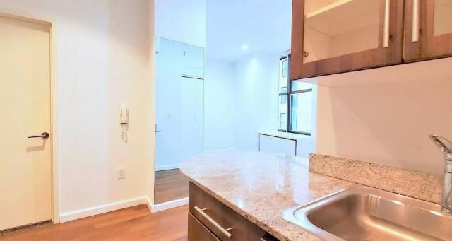 Building Photo - 1 bedroom in NEW YORK NY 10005