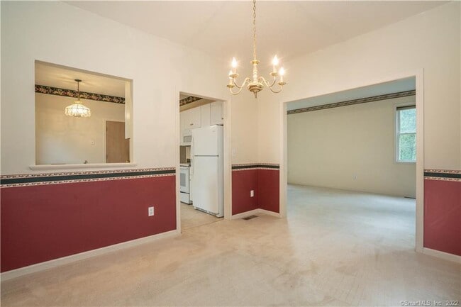 Building Photo - 47 Pepper Bush Ln
