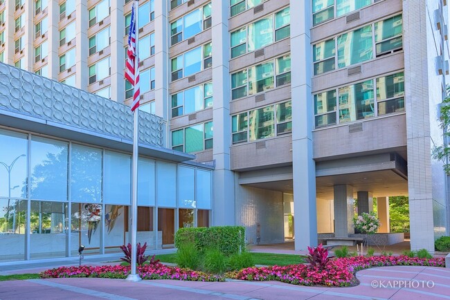 Building Photo - 3600 N Lake Shore Dr