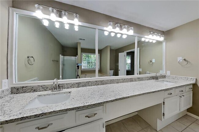 Building Photo - 2105 Cornerstone Ln S W