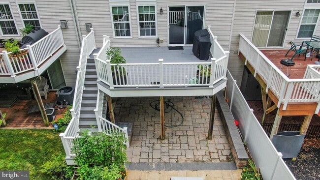 Building Photo - 4749 Thistle Hill Dr
