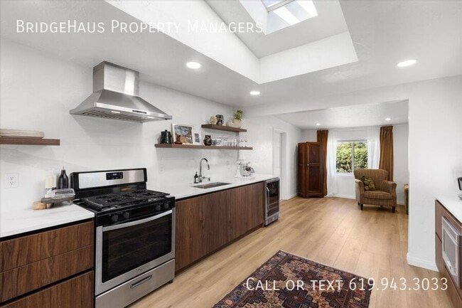 Building Photo - 4108 Casita Way