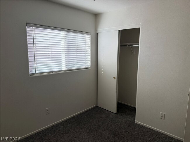 Building Photo - 203 Lynbrook St