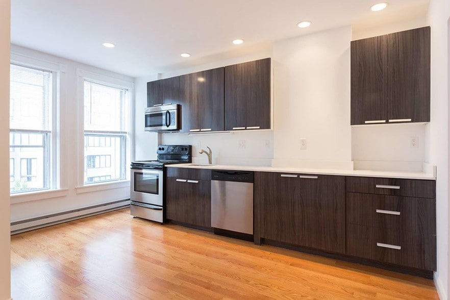 Building Photo - 127 St Botolph St