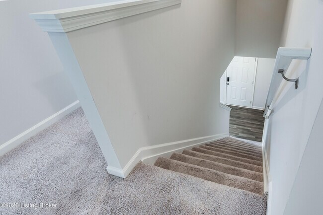 Building Photo - 109 Elegance Wy