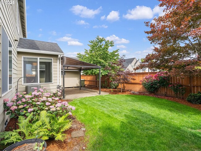 Building Photo - 42019 NW Oak Way