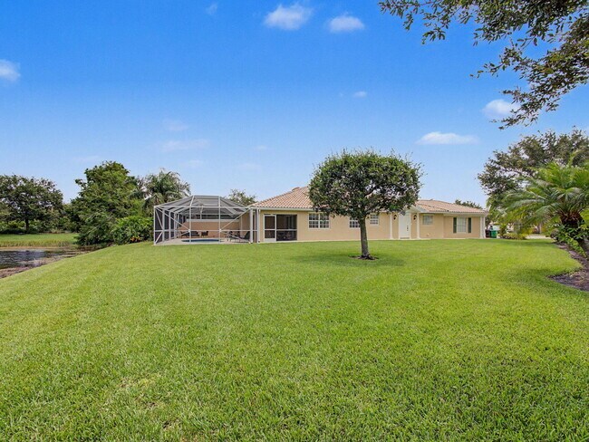 Building Photo - 10617 SW Hartwick Dr