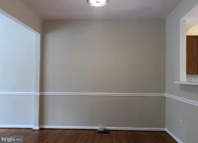 Building Photo - 12240 Maidstone Ct