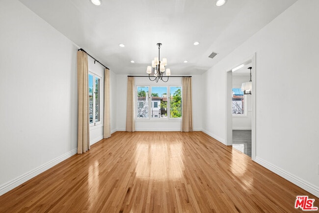 Building Photo - 500 Smithwood Dr