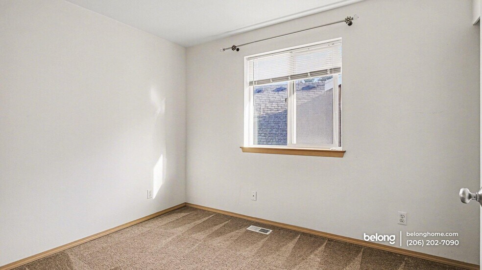 Building Photo - 9606 186th St Ct E