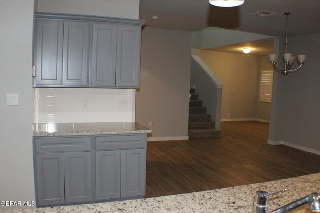 Building Photo - 940 Abe Goldberg Dr