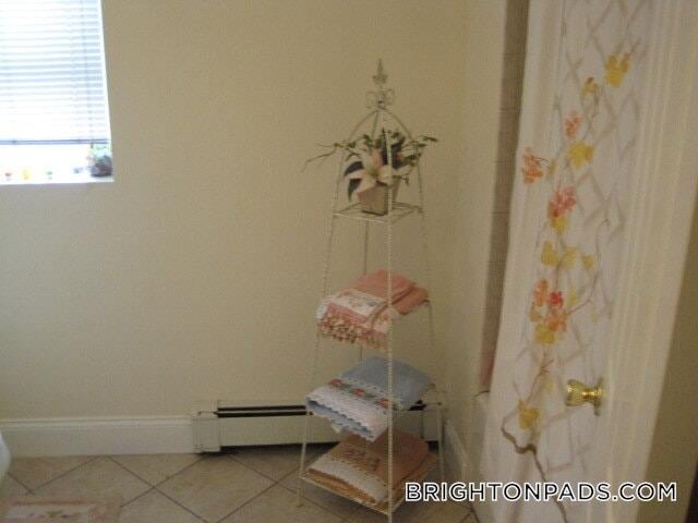 Building Photo - 345 Market St