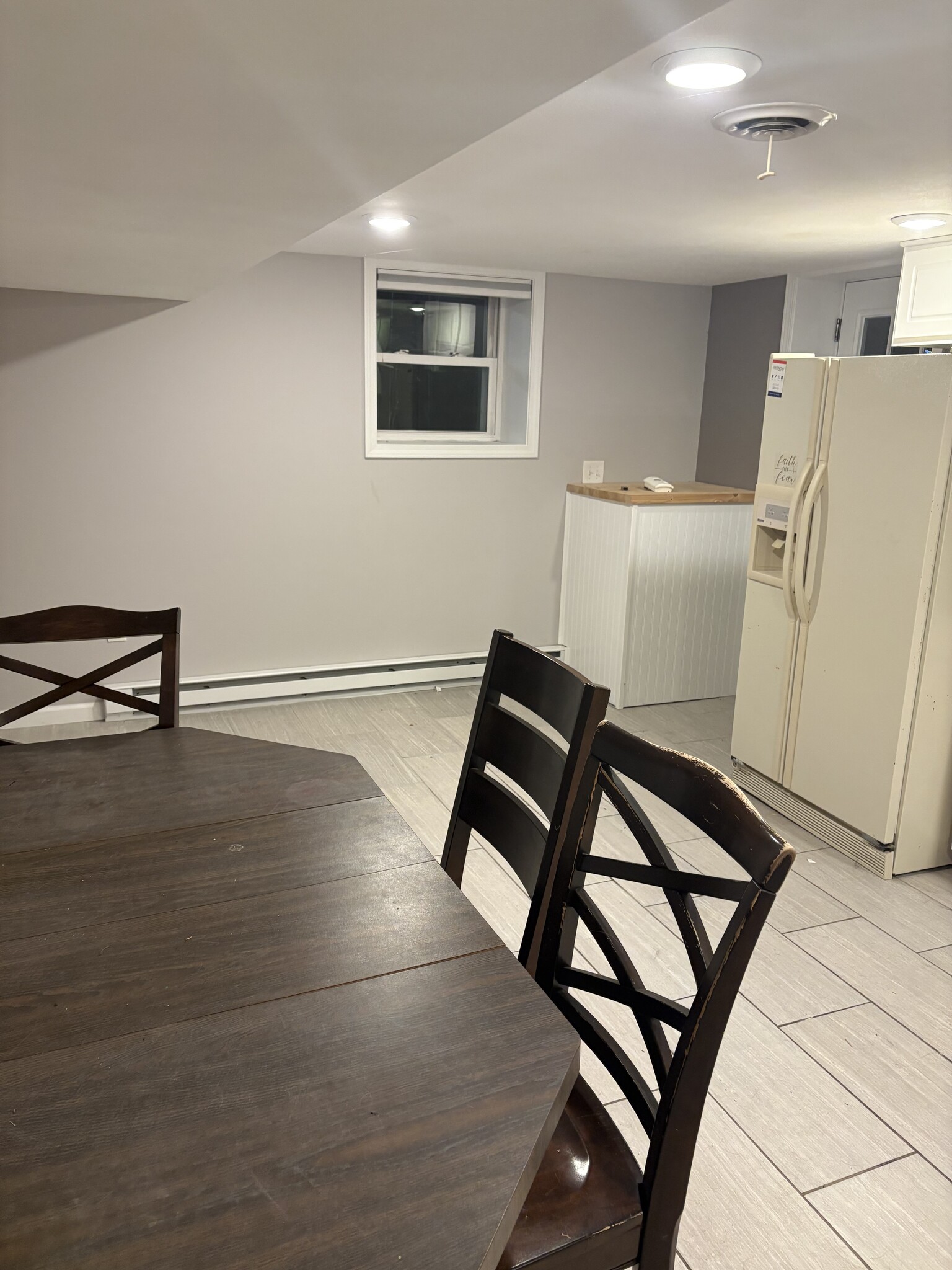 Building Photo - 324 Chestnut Heights Dr