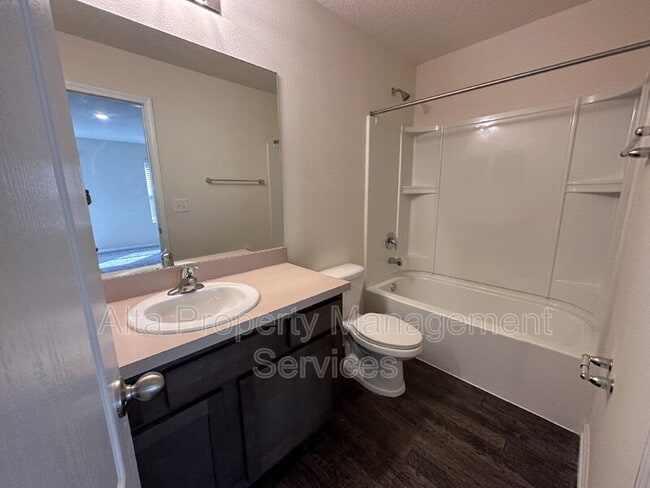 Building Photo - 316 Pistachio Pl