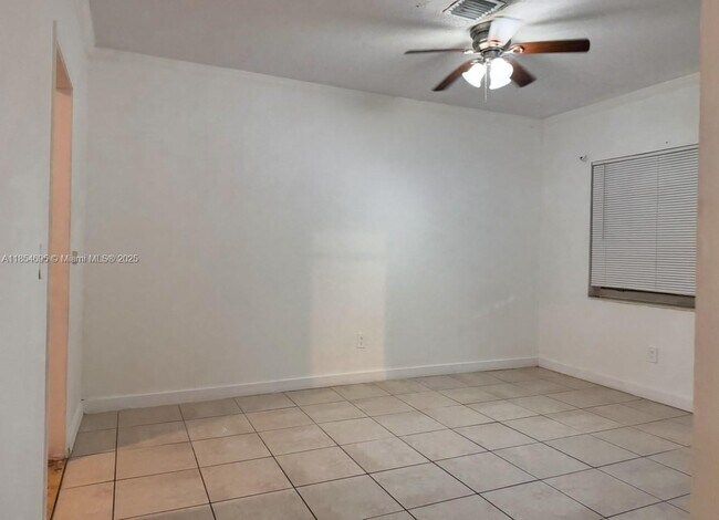 Building Photo - 2410 NW 34th St