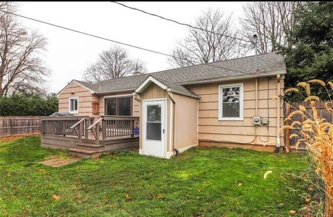 Building Photo - 43 W Craig Hill Dr