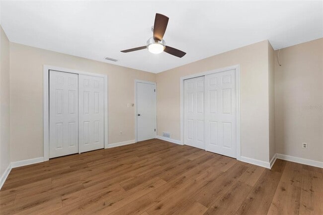 Building Photo - 1431 San Helen Dr