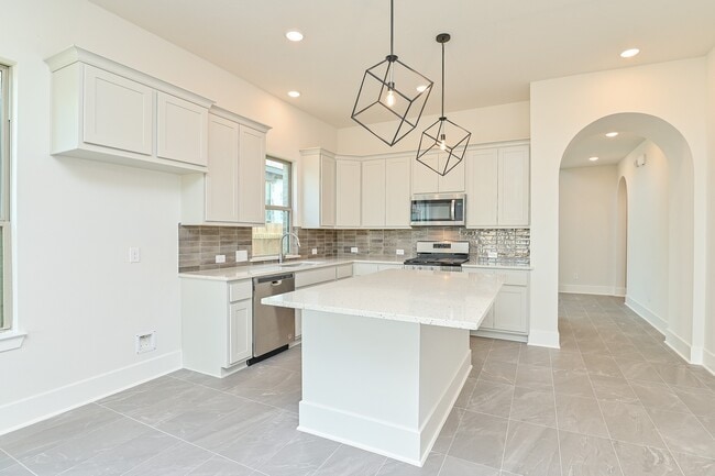 Building Photo - 7207 Winterberry Gln Ln