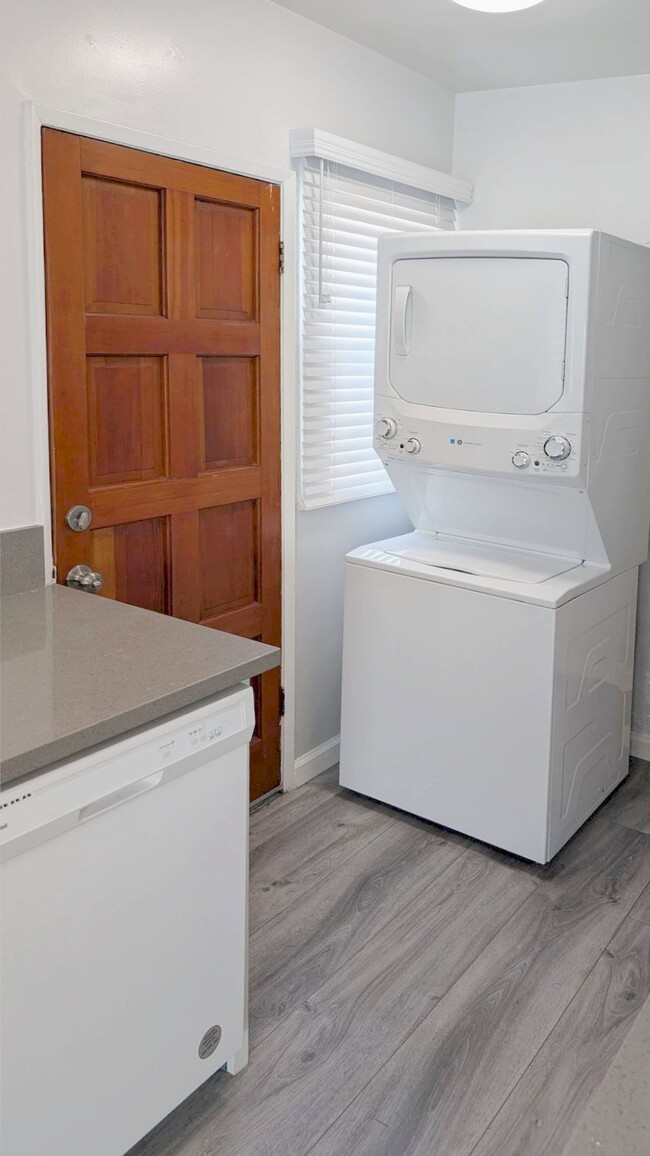 Kitchen door between dishwasher and washer/dryer - 1828 S Curson Ave