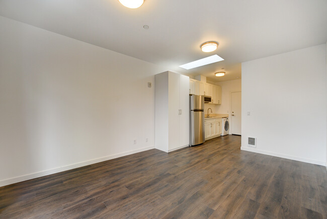 Building Photo - 2508 N 50th St