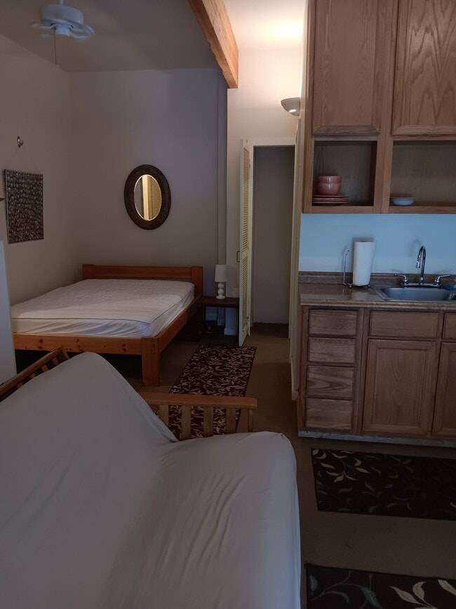 Building Photo - 110 Meleana Pl