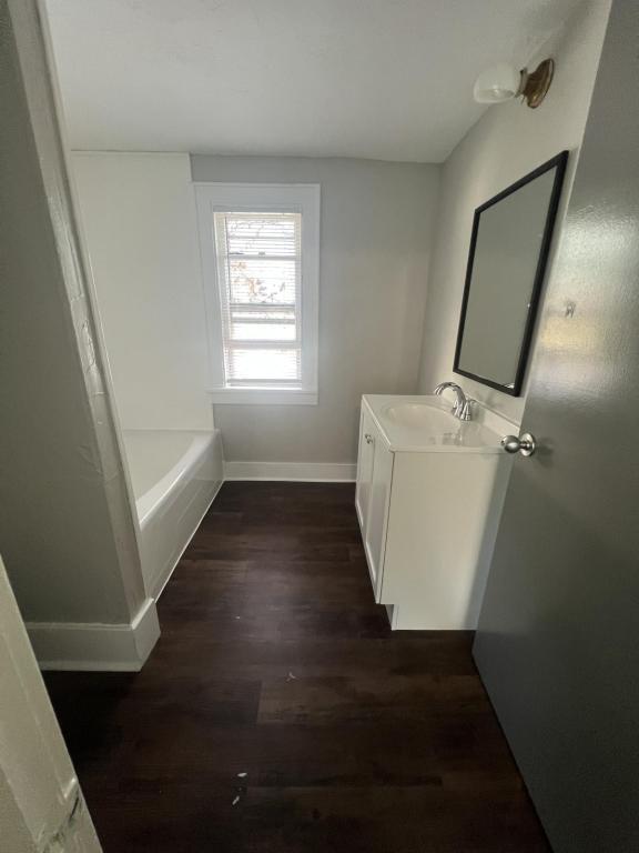 Building Photo - 47 Frankfort St