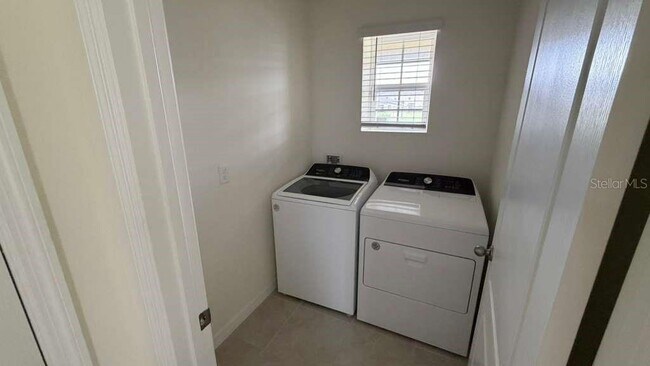 Building Photo - 1511 Catbriar Wy