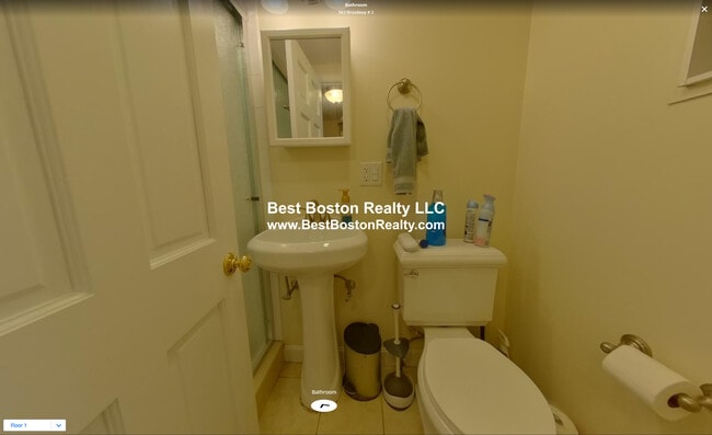 Building Photo - 942 Broadway