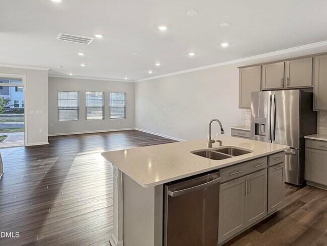Building Photo - 1753 Aspen River Ln