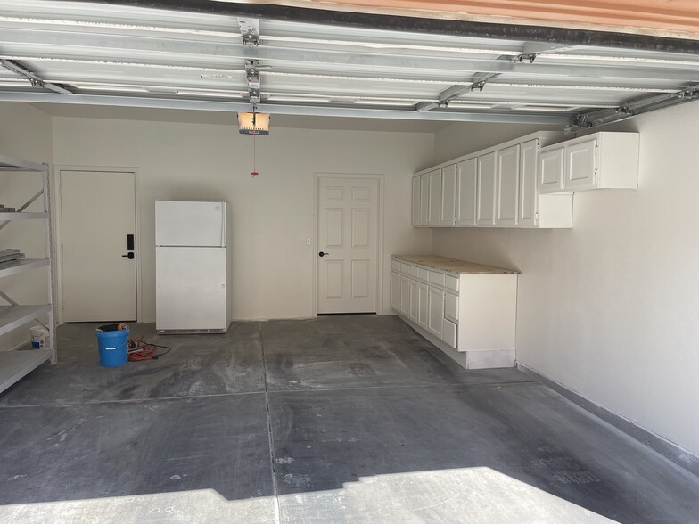 Building Photo - 2925 Wigwam Pky
