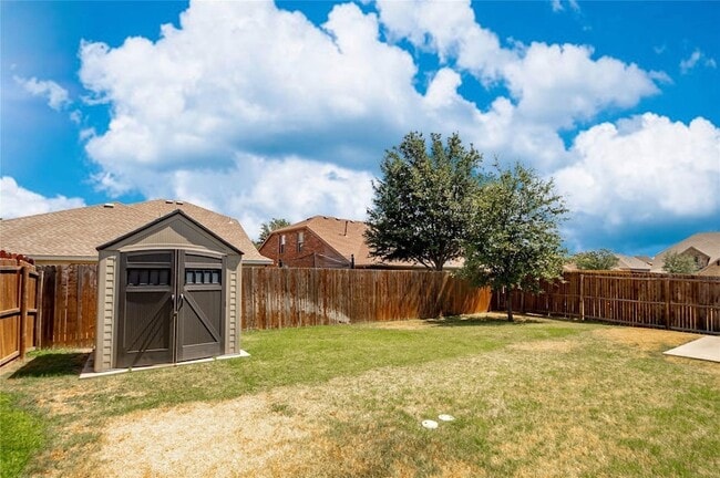 Building Photo - 941 Lake Meadow Ln