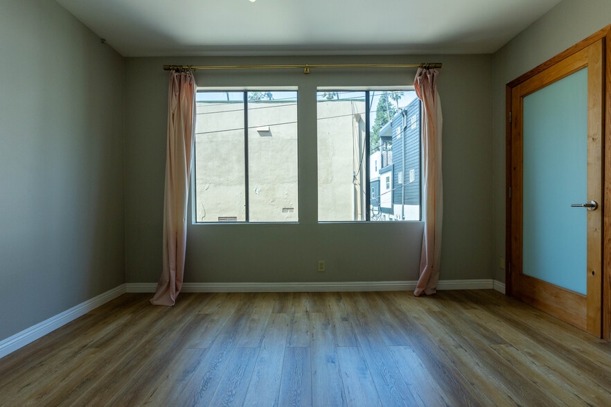 Building Photo - 5125 Harold Way