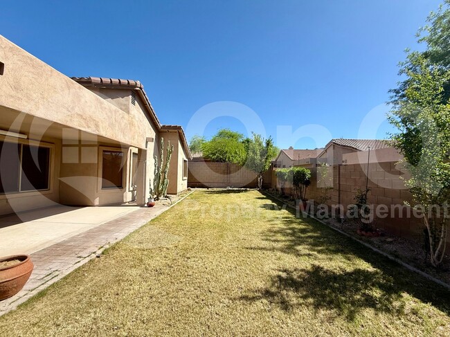 Building Photo - 10559 E Morning Star Dr