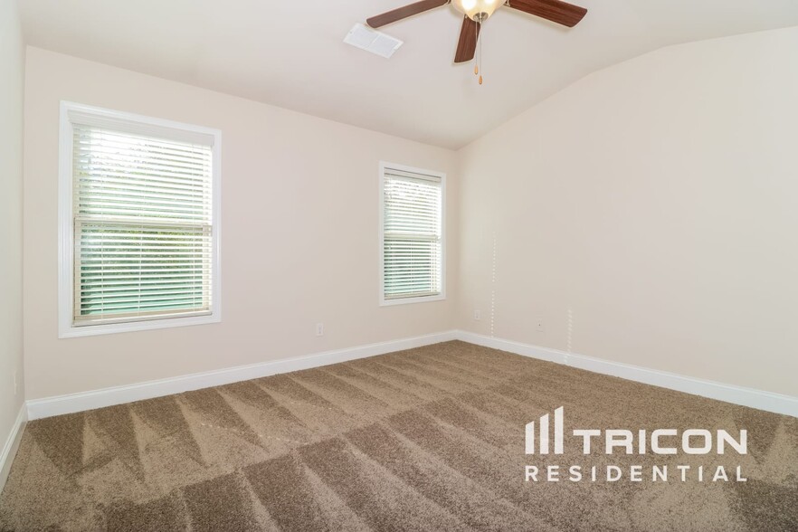 Building Photo - 476 Trickum Pond Ln