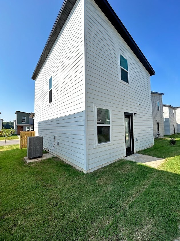 Building Photo - 960 Ventnor Ave