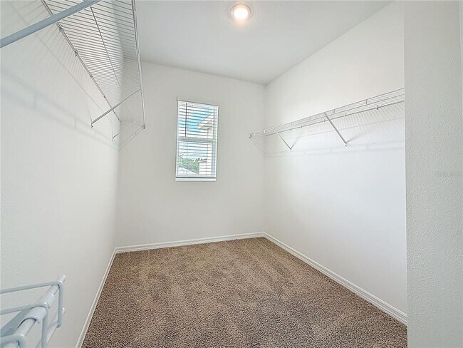 Building Photo - 35541 Kinsey Pt