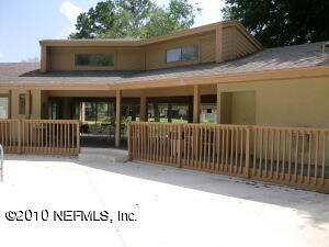 Building Photo - 85 Debarry Ave
