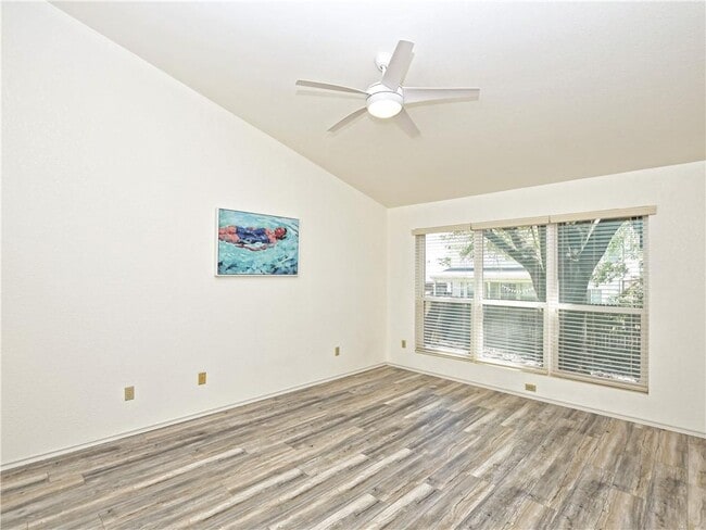 Building Photo - 1107 Hatteras Dr