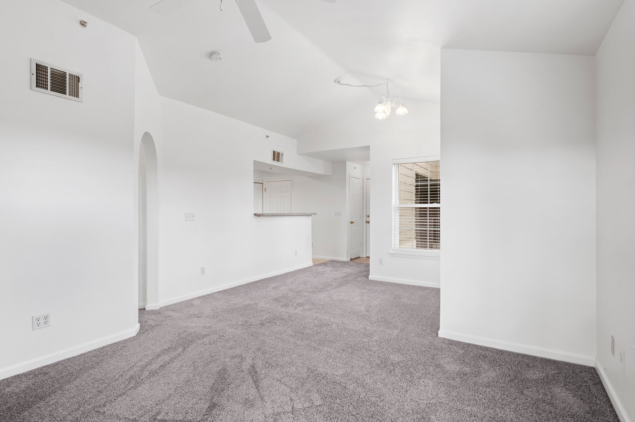 Building Photo - 12826 Ironstone Way